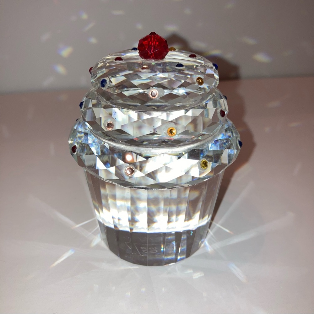 Crystal Cupcake Simon Designs Colorful Limited Edition Designer Home Decor - Picture 5 of 12